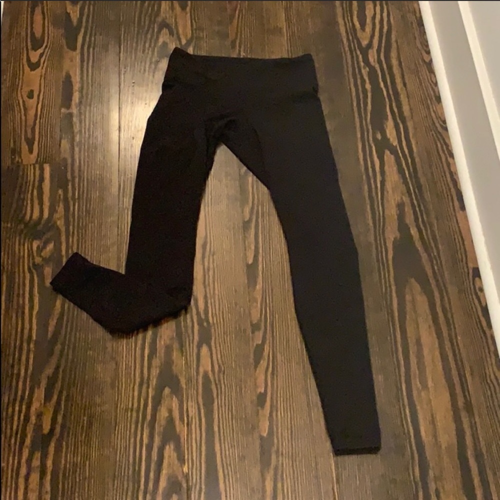 Lululemon black leggings